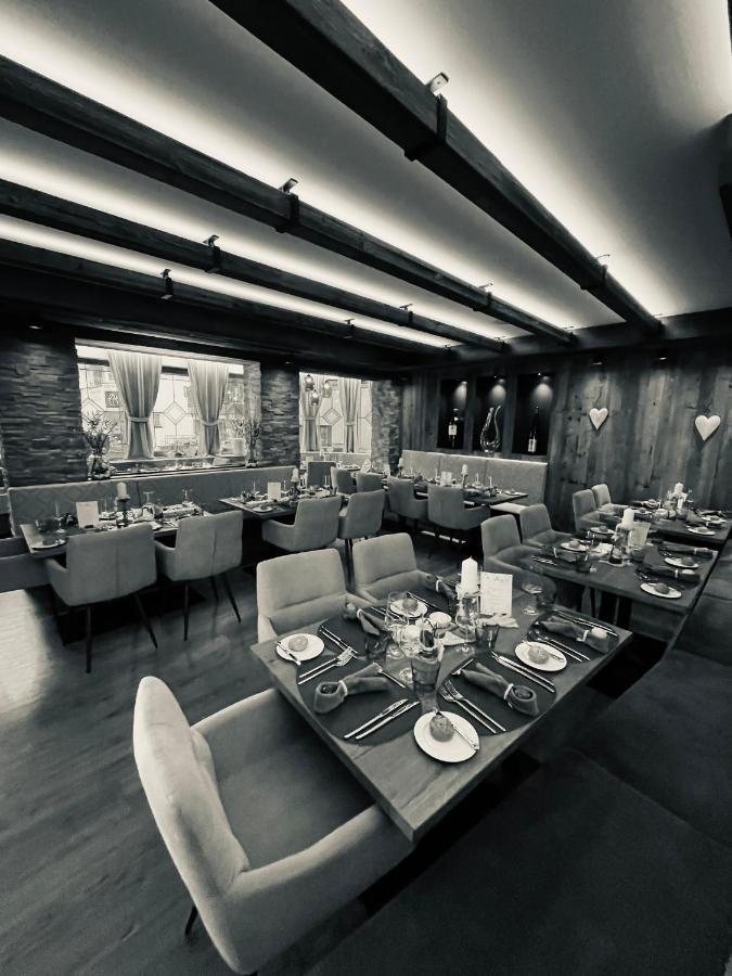 Hotel Central Ischgl Esterno foto